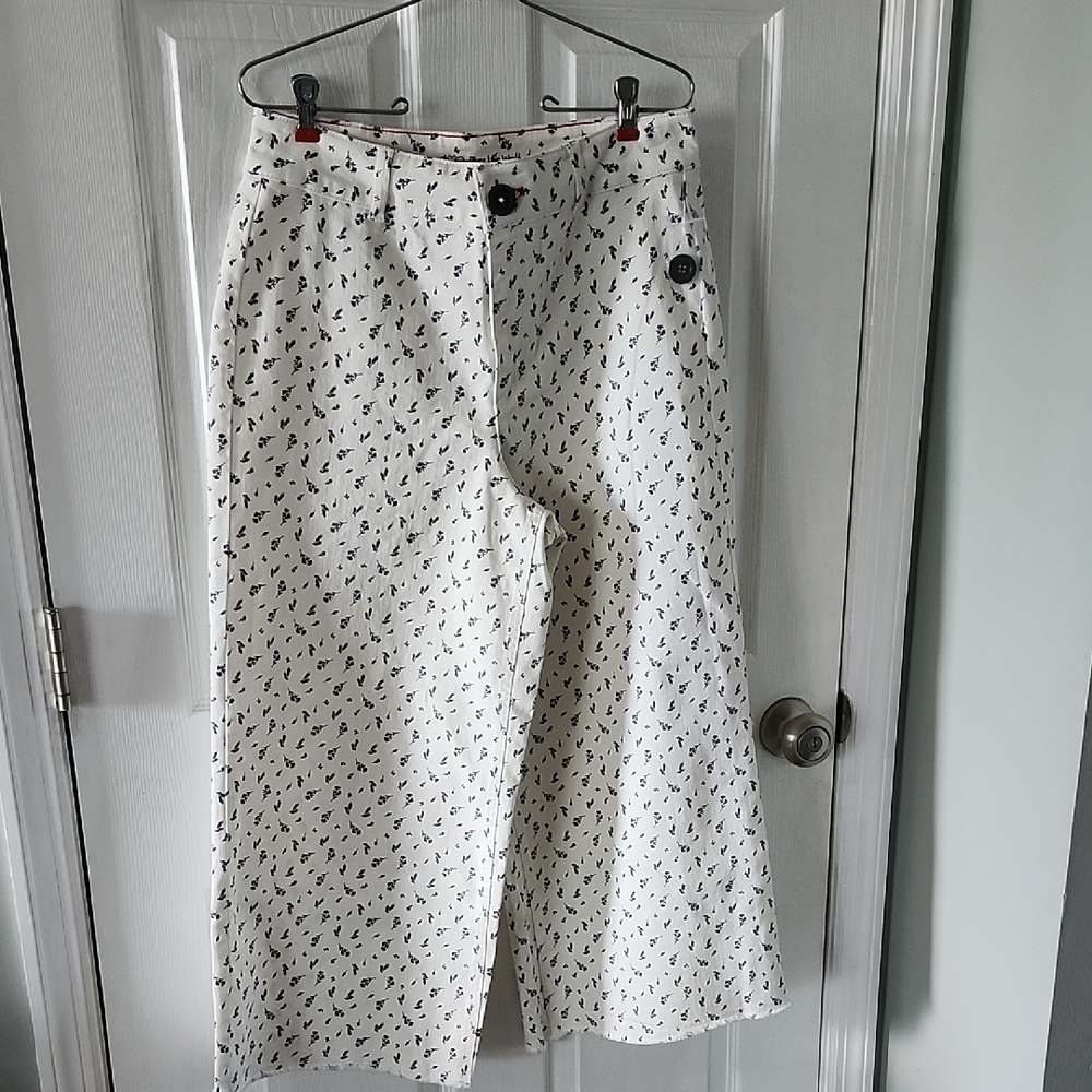 Peace Love World White Patterned Cropped Pants